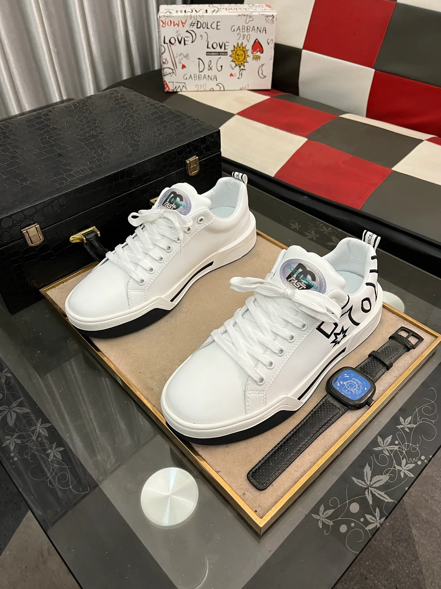 Men's shoes 💰480⌚️⌚️【DG～】Couple casual shoes 2025z cabinet simultaneous sale 🔶Size: 35-46, 🔜The upper is made of multi-material splicing ➕Genuine leather lining, comfortable and breathable, sole: original comfortable and wear-resistant outsole, ⚠️The real thing📱Photographed🎬The real thing is better📢📢📢
